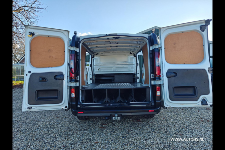 Renault Trafic 2.0 dCi 120 PK T29 EURO 6 , 1e Eig. 2x Schuifdeur , Apk feb. 2027 , Werkplaats inrichting.