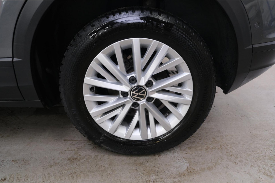 Volkswagen T-Roc 1.5 TSI Life Business Automaat - Virtual Display, Airco, Camera, Carplay, PDC.