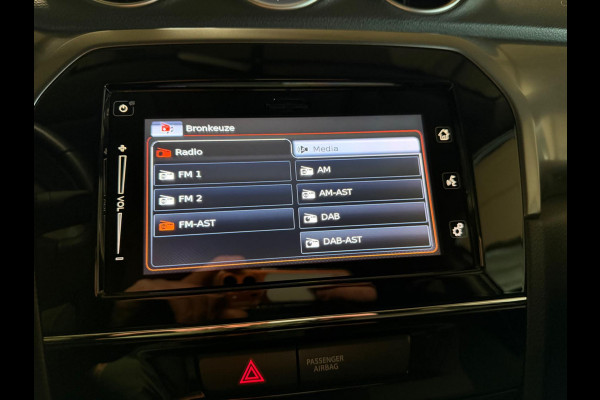 Suzuki Vitara 1.0 Boosterjet Select, NAP, 1e eigenaar, CarPlay