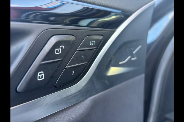 BMW iX3 Executive 80 kWh | Leder | Pano | AppleCarplay | Camera