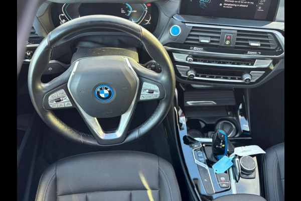 BMW iX3 Executive 80 kWh | Leder | Pano | AppleCarplay | Camera