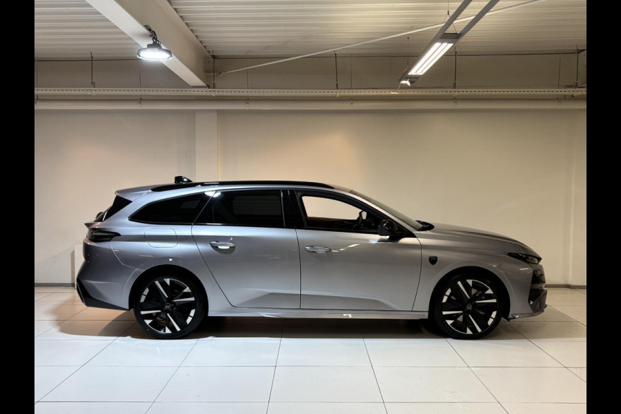 Peugeot 308 SW 1.6 Plug-in Hybrid 195 GT .