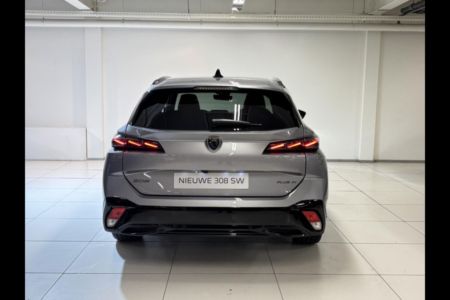 Peugeot 308 SW 1.6 Plug-in Hybrid 195 GT .
