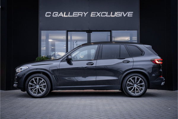 BMW X5 xDrive45e High Executive - Laser | Elek. Trekhaak | 360 Camera | Memory | HUD