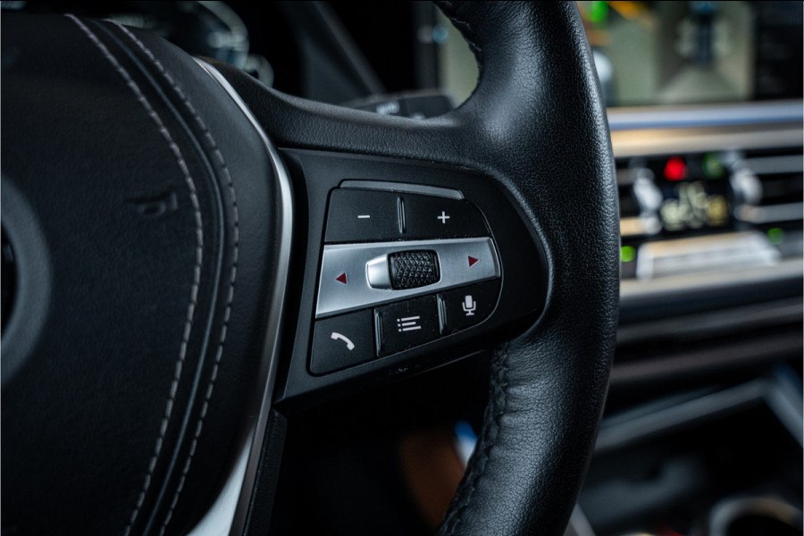 BMW X5 xDrive45e High Executive - Laser | Elek. Trekhaak | 360 Camera | Memory | HUD