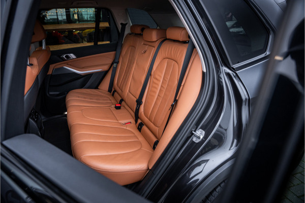 BMW X5 xDrive45e High Executive - Laser | Elek. Trekhaak | 360 Camera | Memory | HUD