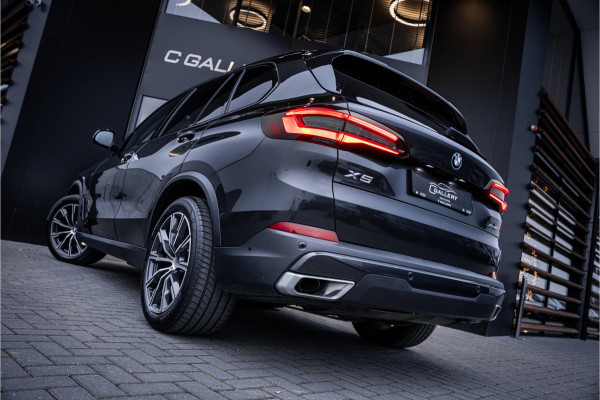 BMW X5 xDrive45e High Executive - Laser | Elek. Trekhaak | 360 Camera | Memory | HUD