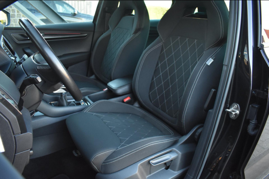 Škoda Karoq 1.5 TSI ACT Sportline | MJ21 | TREKHAAK | CAMERA | VIRTUAL | NAP | APPLE CARPLAY | ANDROID AUTO