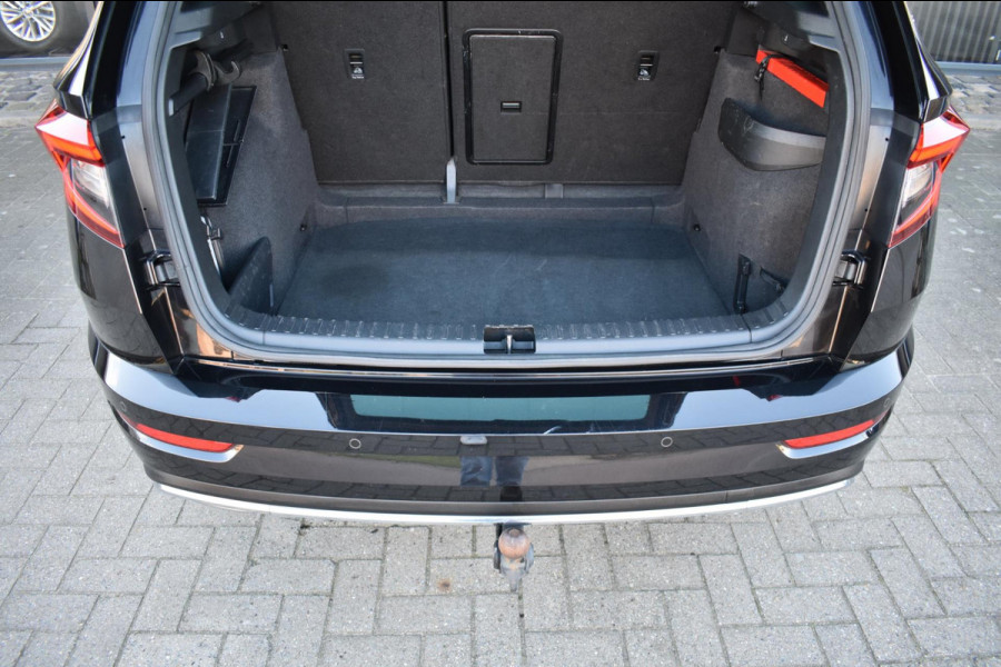 Škoda Karoq 1.5 TSI ACT Sportline | MJ21 | TREKHAAK | CAMERA | VIRTUAL | NAP | APPLE CARPLAY | ANDROID AUTO