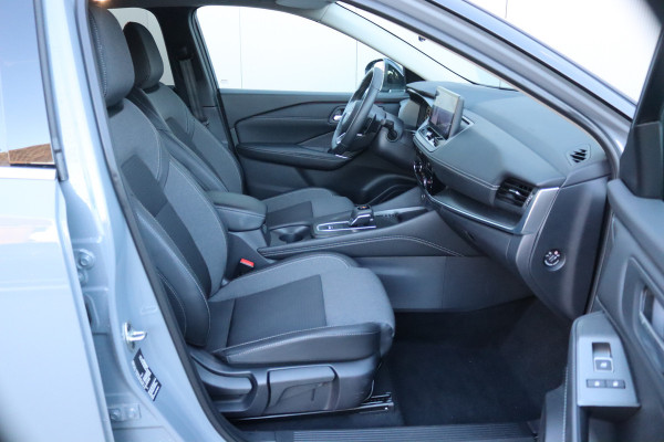Nissan QASHQAI 1.3DIG-T MHEV 158PK Automaat N-Connecta Camera/Winter-pack/Elektr.-klep/Head-Up/Adapt.-cruise