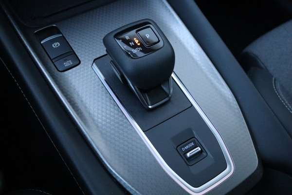 Nissan QASHQAI 1.3DIG-T MHEV 158PK Automaat N-Connecta Camera/Winter-pack/Elektr.-klep/Head-Up/Adapt.-cruise