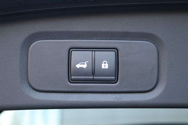 Nissan QASHQAI 1.3DIG-T MHEV 158PK Automaat N-Connecta Camera/Winter-pack/Elektr.-klep/Head-Up/Adapt.-cruise