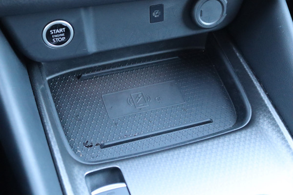 Nissan QASHQAI 1.3DIG-T MHEV 158PK Automaat N-Connecta Camera/Winter-pack/Elektr.-klep/Head-Up/Adapt.-cruise