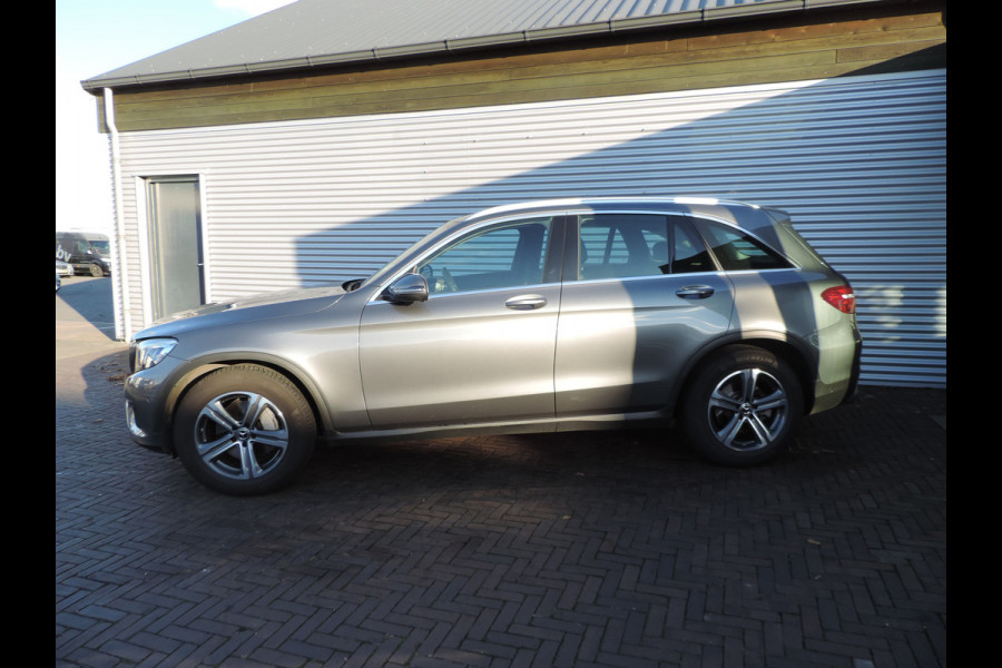 Mercedes-Benz GLC 250 4MATIC Premium Plus panoramadak lage km