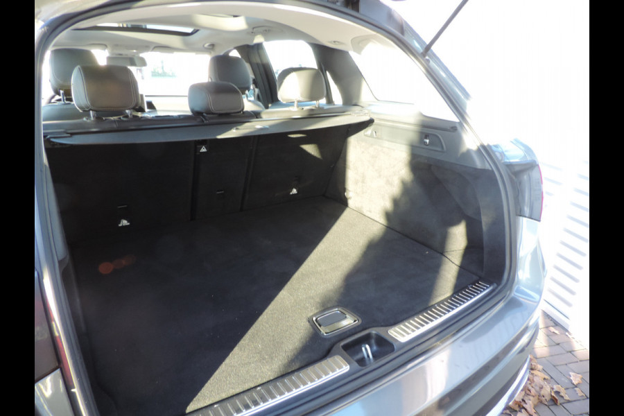 Mercedes-Benz GLC 250 4MATIC Premium Plus panoramadak lage km