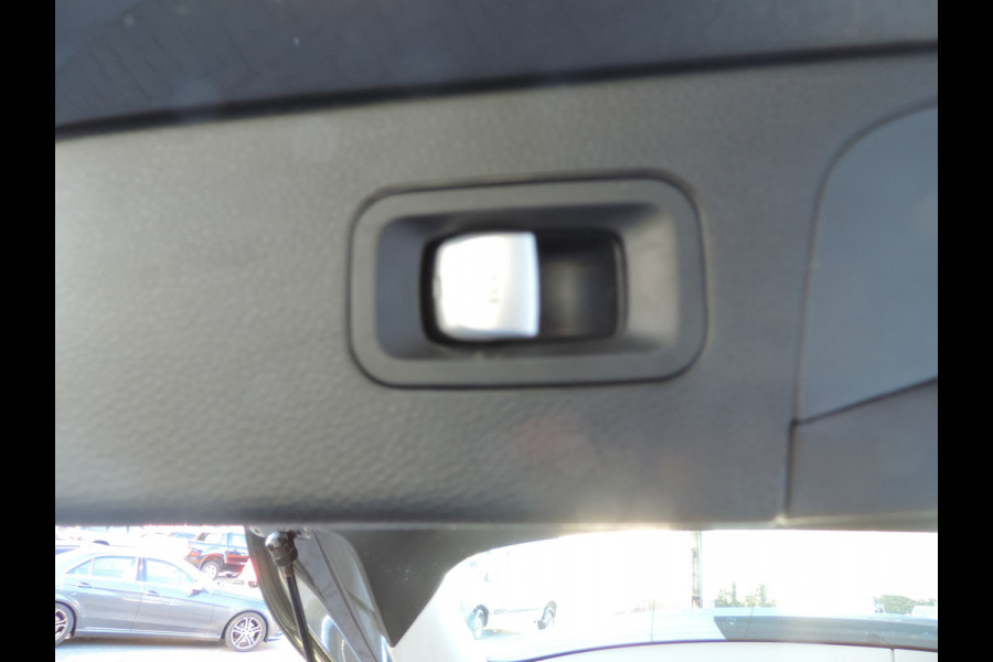 Mercedes-Benz GLC 250 4MATIC Premium Plus panoramadak lage km