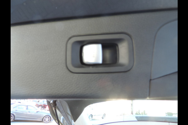 Mercedes-Benz GLC 250 4MATIC Premium Plus panoramadak lage km