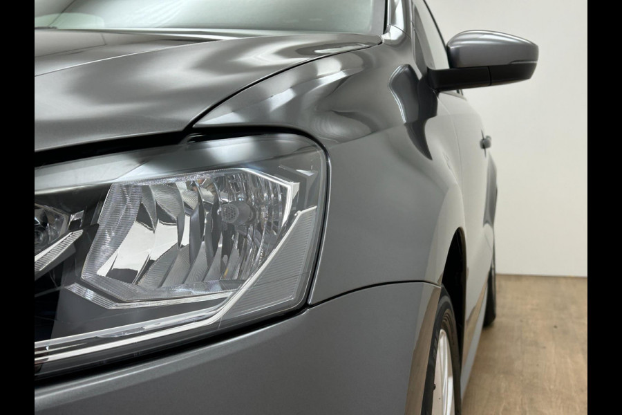 Volkswagen Polo Occasion 1.2 TSI Highline | Grijs | Tweedehands Volkswagen Polo | Airco | Cruisecontrol | Bluetooth audio
