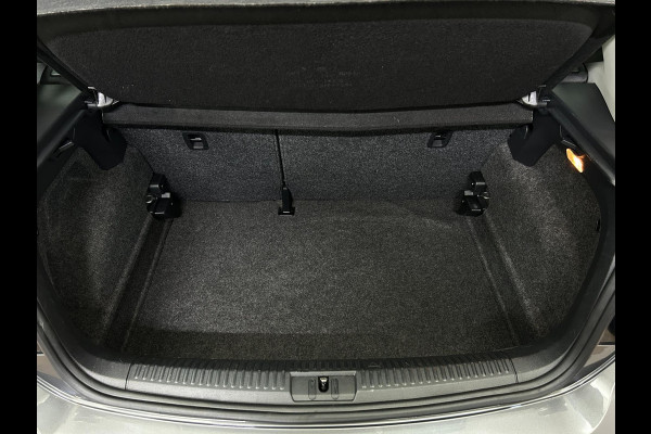 Volkswagen Polo Occasion 1.2 TSI Highline | Grijs | Tweedehands Volkswagen Polo | Airco | Cruisecontrol | Bluetooth audio