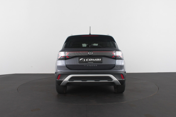 Volkswagen T-Cross 1.0 TSI Style Business Premium Automaat/Camera/IQ-LED/18inch/Luxe interieur/Adapt.cruise/Smoky Gray Metallic kleur