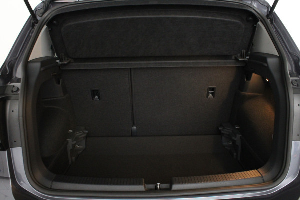 Volkswagen T-Cross 1.0 TSI Style Business Premium Automaat/Camera/IQ-LED/18inch/Luxe interieur/Adapt.cruise/Smoky Gray Metallic kleur