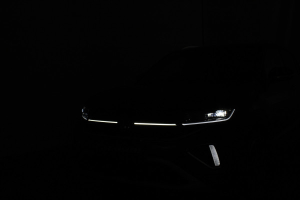 Volkswagen T-Cross 1.0 TSI Style Business Premium Automaat/Camera/IQ-LED/18inch/Luxe interieur/Adapt.cruise/Smoky Gray Metallic kleur