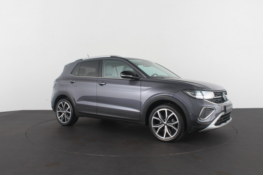 Volkswagen T-Cross 1.0 TSI Style Business Premium Automaat/Camera/IQ-LED/18inch/Luxe interieur/Adapt.cruise/Smoky Gray Metallic kleur