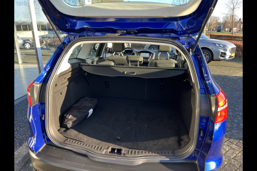 Ford FOCUS Wagon 1.5 EcoBoost Titanium 150pk/110kW 6-bak | Trekhaak | 18'' | Bi-Xenon |