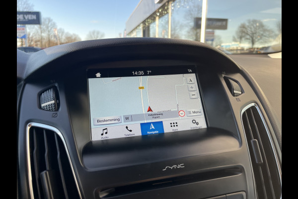 Ford FOCUS Wagon 1.5 EcoBoost Titanium 150pk/110kW 6-bak | Trekhaak | 18'' | Bi-Xenon |