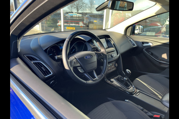 Ford FOCUS Wagon 1.5 EcoBoost Titanium 150pk/110kW 6-bak | Trekhaak | 18'' | Bi-Xenon |