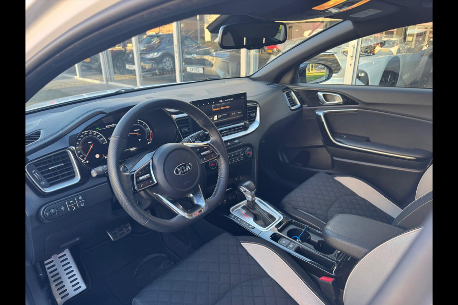 Kia ProCeed 1.5 T-GDi 160pk GT-Line Automaat | JBL, Navigatie, Parkeersensoren+camera, Adaptive cruise control, Dodehoekherkenning, Elektris