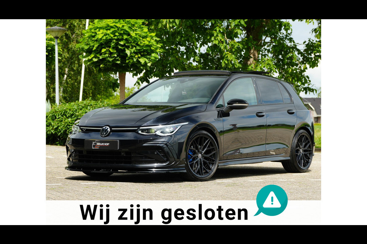 Volkswagen Golf 1.5 eTSI R-Line Pano H&K Audio Cruise Camera