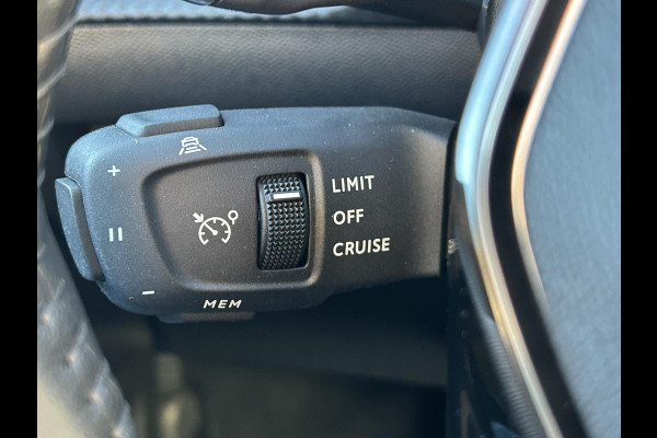 Peugeot 208 Hybrid 100 e-DCS6 Allure | Meer foto's volgen | Prijs is rijklaar