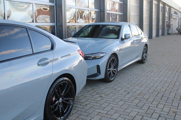 BMW 3-serie 330e M-Sport Pro | Pano | HK | ACC | Memory | Carbon