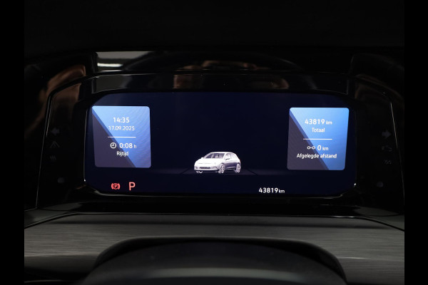 Volkswagen Golf 1.4 eHybrid Style 204 pk Automaat (DSG) | Navigatie | Panoramadak | Parkeersensoren | Adaptieve cruise control | Stoelverwarming |