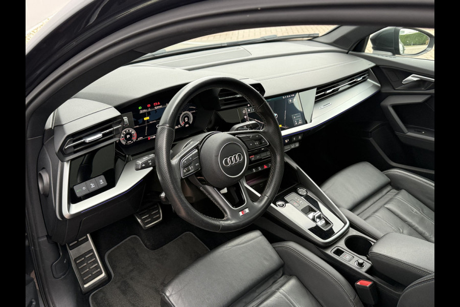 Audi A3 Sportback 35TFSI 150pk S-tronic | S-edition | Pano dak