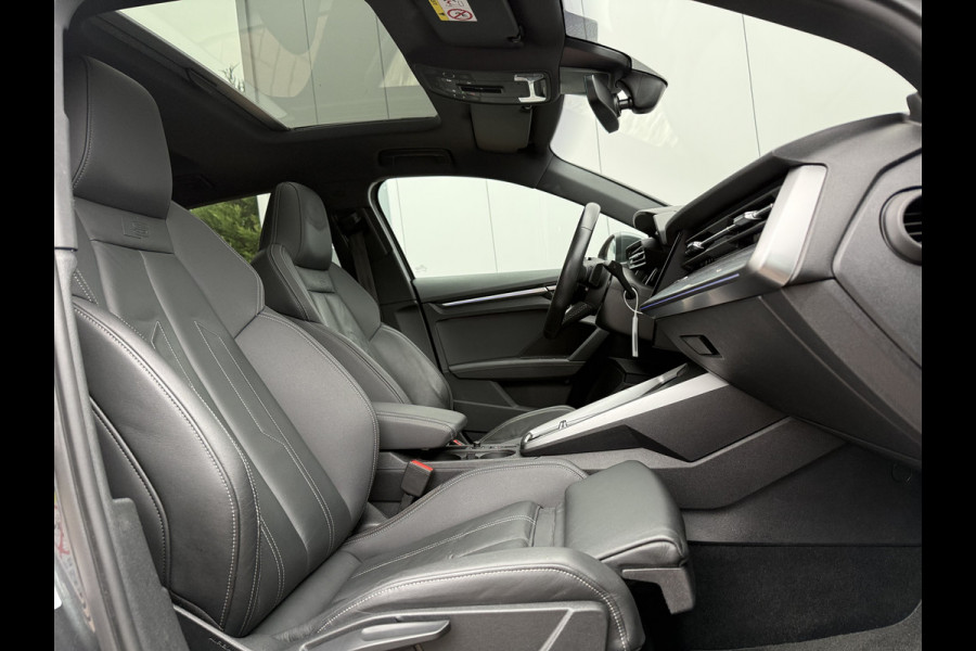 Audi A3 Sportback 35TFSI 150pk S-tronic | S-edition | Pano dak