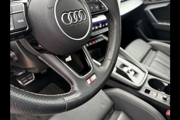 Audi A3 Sportback 35TFSI 150pk S-tronic | S-edition | Pano dak