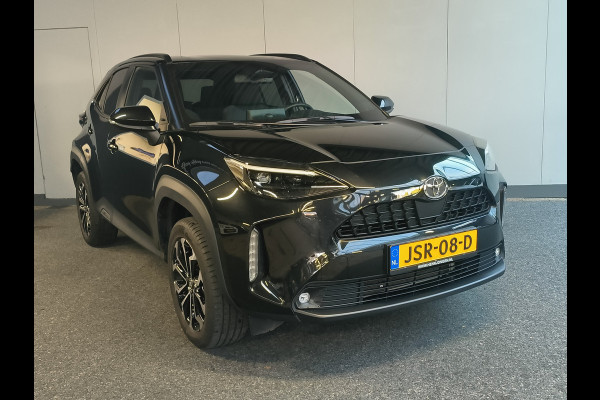 Toyota Yaris Cross 1.5 Hybrid 115 Dynamic Automaat uit 2025 Rijklaar + Fabrieksgarantie tot 2030 Henk Jongen Auto's in Helmond,  al 50 jaar service zoals 't hoort!