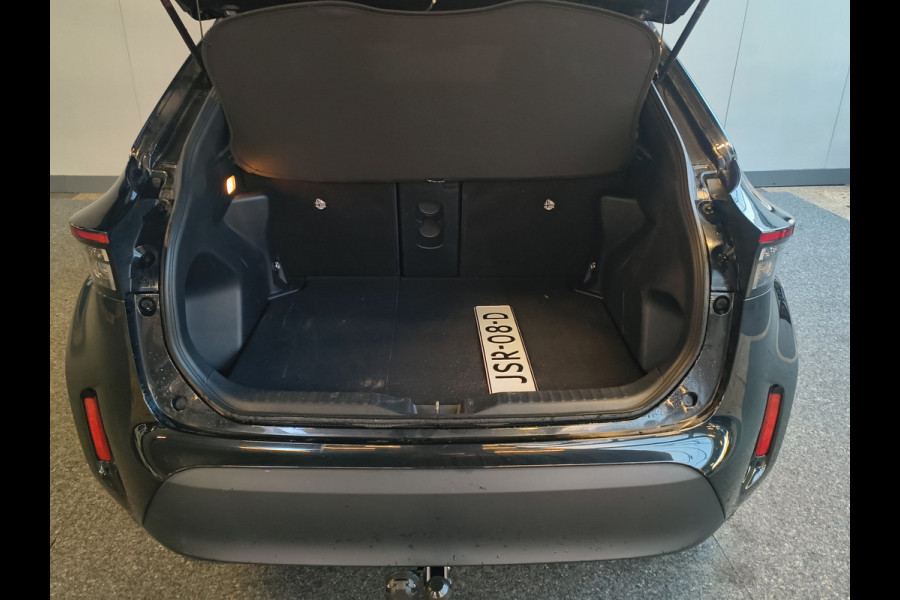 Toyota Yaris Cross 1.5 Hybrid 115 Dynamic Automaat uit 2025 Rijklaar + Fabrieksgarantie tot 2030 Henk Jongen Auto's in Helmond,  al 50 jaar service zoals 't hoort!