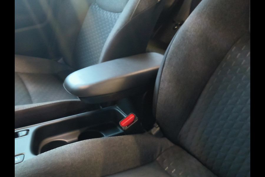 Toyota Yaris Cross 1.5 Hybrid 115 Dynamic Automaat uit 2025 Rijklaar + Fabrieksgarantie tot 2030 Henk Jongen Auto's in Helmond,  al 50 jaar service zoals 't hoort!