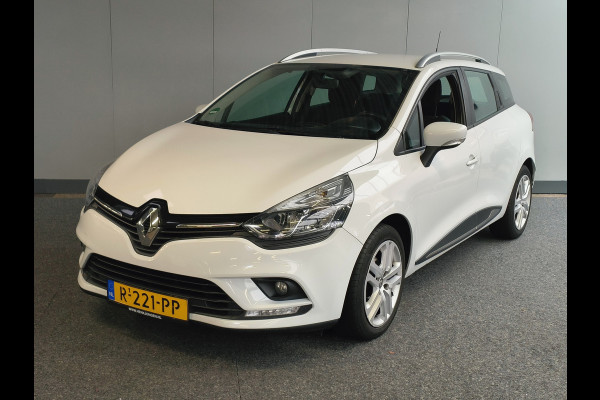 Renault Clio Estate 0.9 TCe Zen Rijklaar + 12 maanden Bovag-garantie Henk Jongen Auto's in Helmond,  al 50 jaar service zoals 't hoort!