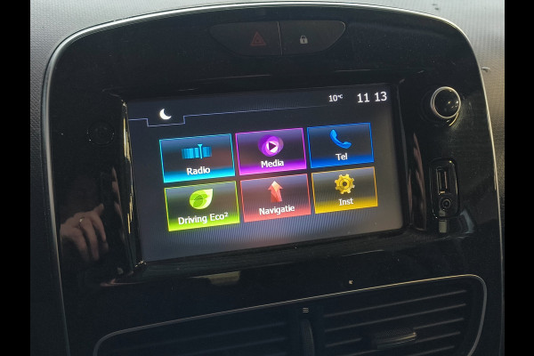 Renault Clio Estate 0.9 TCe Zen Rijklaar + 12 maanden Bovag-garantie Henk Jongen Auto's in Helmond,  al 50 jaar service zoals 't hoort!