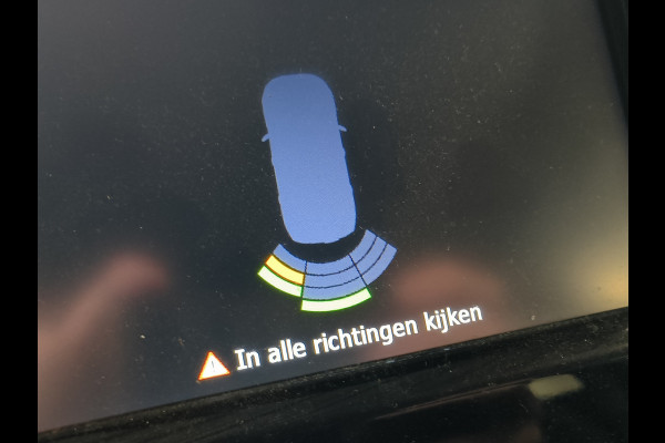 Renault Clio Estate 0.9 TCe Zen Rijklaar + 12 maanden Bovag-garantie Henk Jongen Auto's in Helmond,  al 50 jaar service zoals 't hoort!