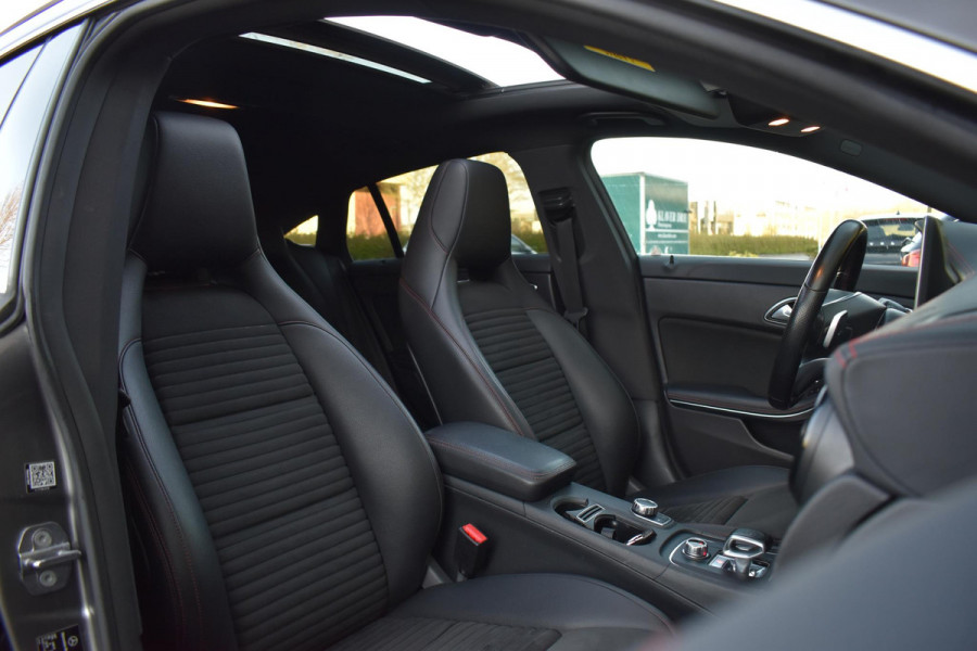 Mercedes-Benz CLA-Klasse Shooting Brake CLA 45 AMG 4MATIC Pano