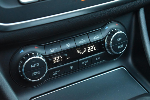 Mercedes-Benz CLA-Klasse Shooting Brake CLA 45 AMG 4MATIC Pano