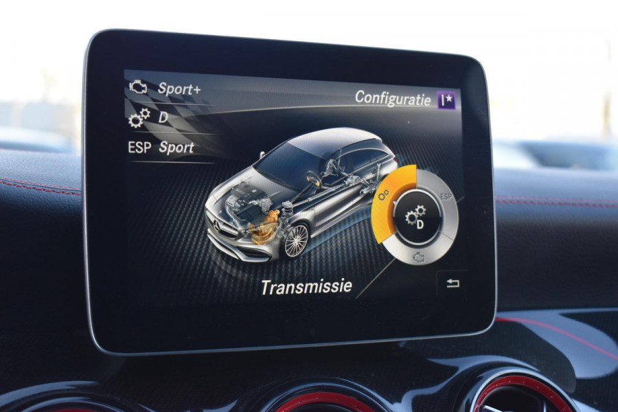 Mercedes-Benz CLA-Klasse Shooting Brake CLA 45 AMG 4MATIC Pano