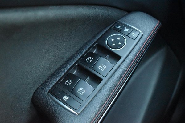 Mercedes-Benz CLA-Klasse Shooting Brake CLA 45 AMG 4MATIC Pano