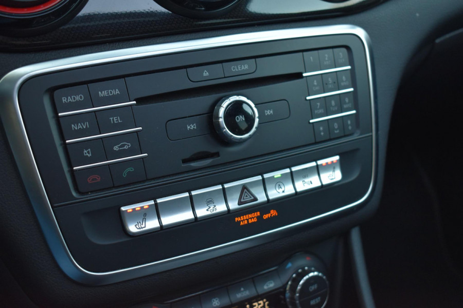 Mercedes-Benz CLA-Klasse Shooting Brake CLA 45 AMG 4MATIC Pano