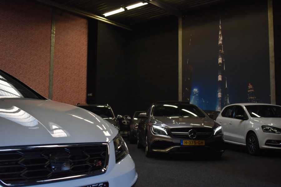 Mercedes-Benz CLA-Klasse Shooting Brake CLA 45 AMG 4MATIC Pano